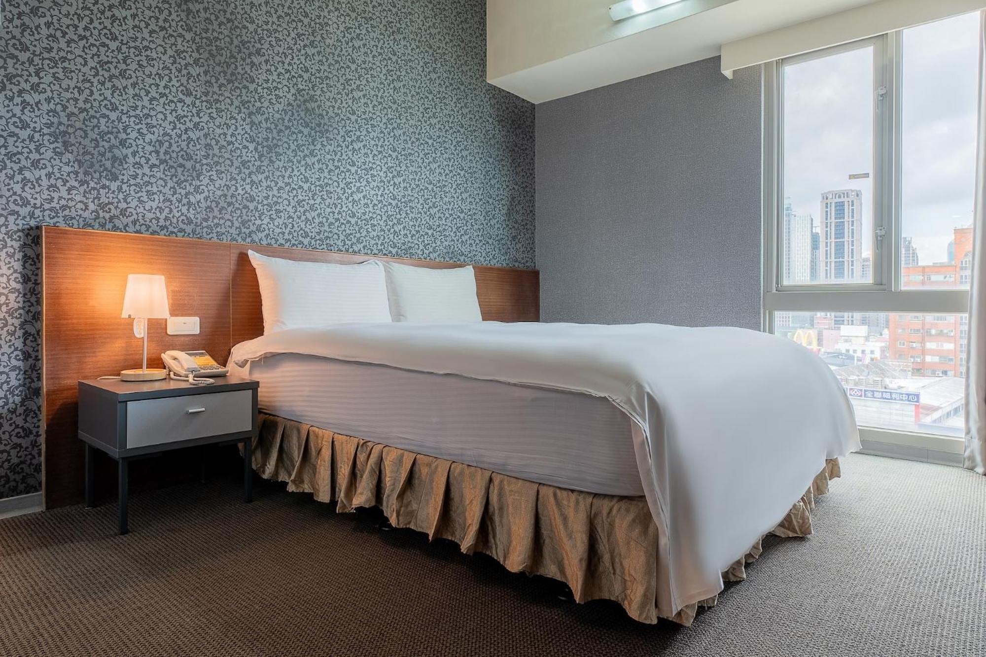The Galerie Hotel Taichung Esterno foto