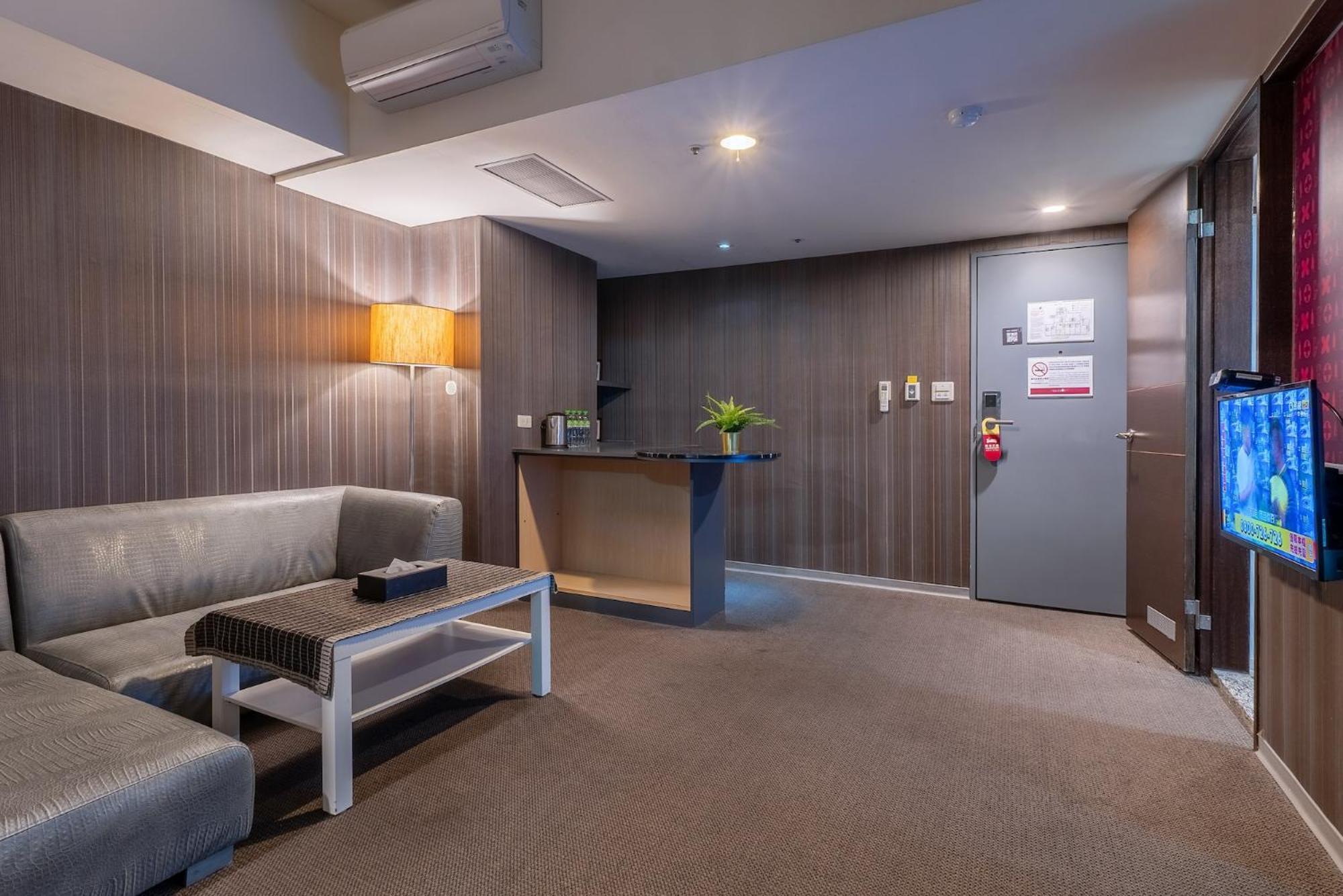 The Galerie Hotel Taichung Esterno foto